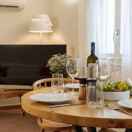 Piatta Medusa Venetian Flat In Corfu Old Town *